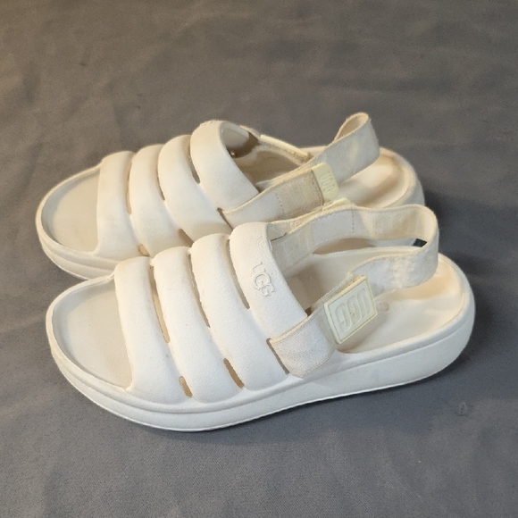 UGG White Kids Sandals - Picture 2 of 7